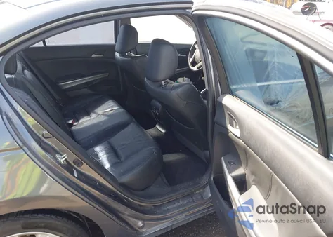 2010 Honda Accord 2.4 Ex-L из США, поврежденный, VIN 1HGCP2F86AA141167